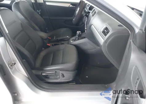 2013 Volkswagen Jetta 2.5L Se from USA, damaged, VIN 3VWDP7AJ6DM413781